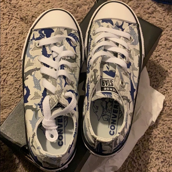 shark converse